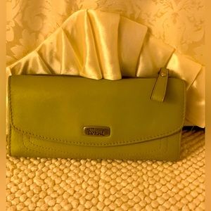 FOSSIL WALLET